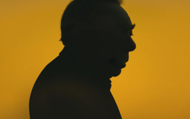Side silhouette of Andrew Lloyd Webber 