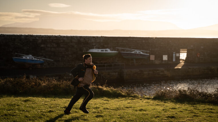 Horseshoe Still2 Jaro Waldeck