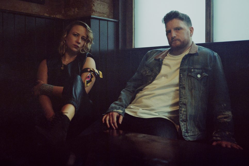 performers Grainne and Kevin of La Gracia performers Grainne and Kevin of La Gracia