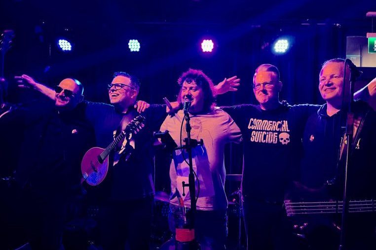 Rogue Mahone band on stage 