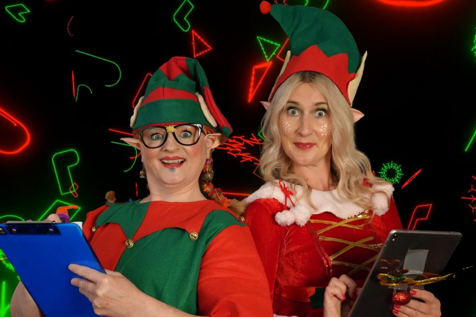 Niamh McGrath and Orla McSharry dressed as elves. 